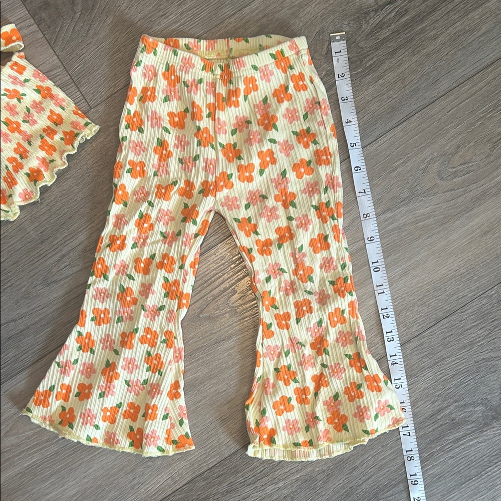 Floral Two-Piece ribbed Set with Orange and Cream Size 3-4T - Picture 5 of 8